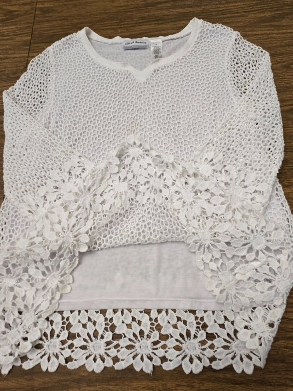 ALFRED DUNNER Women's White Crochet/Lace Lined Long Sleeves Pullover Top - PL